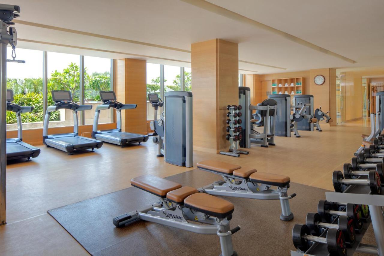 Hyatt Regency Chandīgarh Exteriér fotografie The gym at the Westin Hyderabad